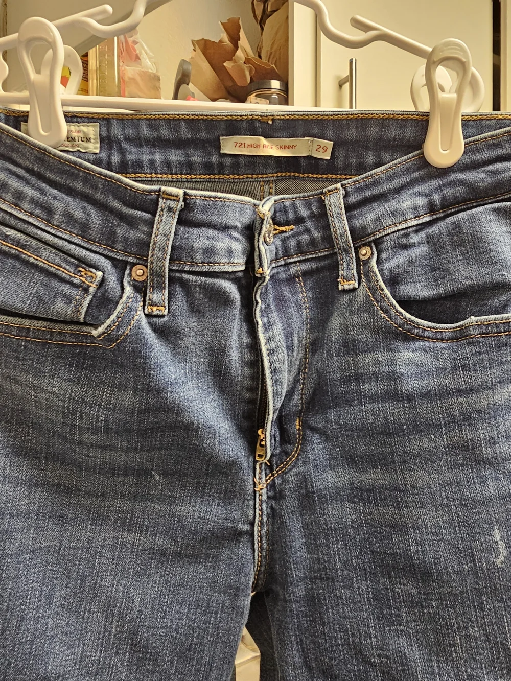 Levis classic high